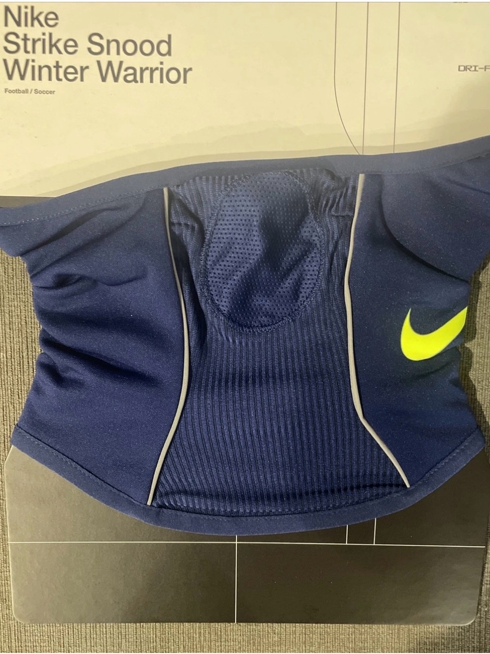 New Nike Dri Fit Winter Snood Neck Warmer Blue size large/xlarge - Picture 2 of 3